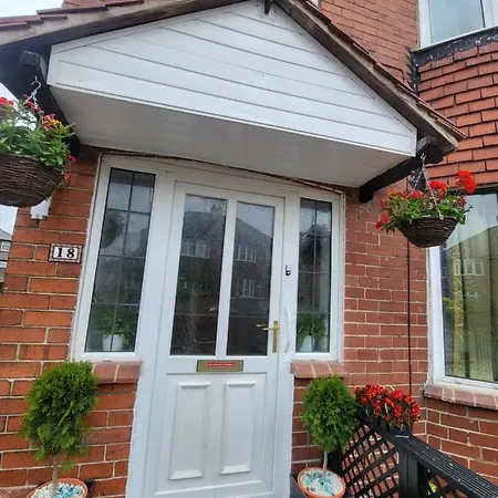 Petal Rm3 * Leeds (West Yorkshire)
